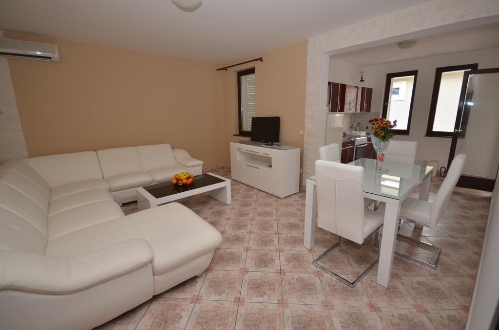 Apartments Minja S Petrovac Dış mekan fotoğraf